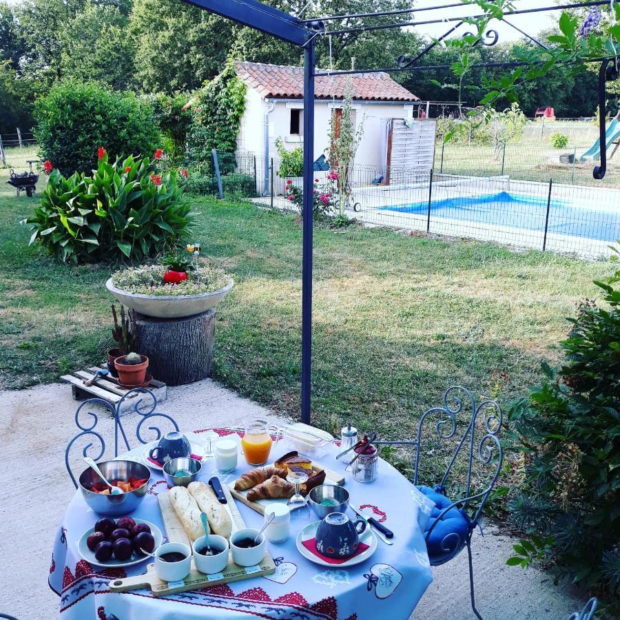 Domaine Du Pompinaud Accessible Pmr Bed and Breakfast Yvrac-et-Malleyrand Εξωτερικό φωτογραφία